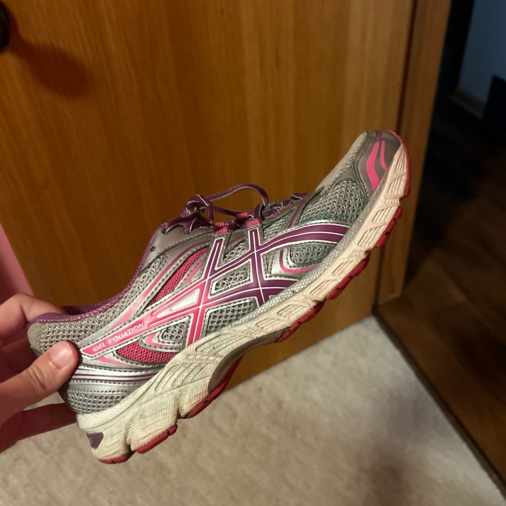 ASICS Athletic Shoes - Picture 5 of 7